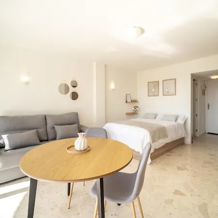 Estudio Coronado Piscina Y Playa Apartment *