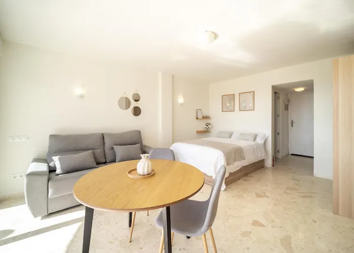 Estudio Coronado Piscina Y Playa Apartment *